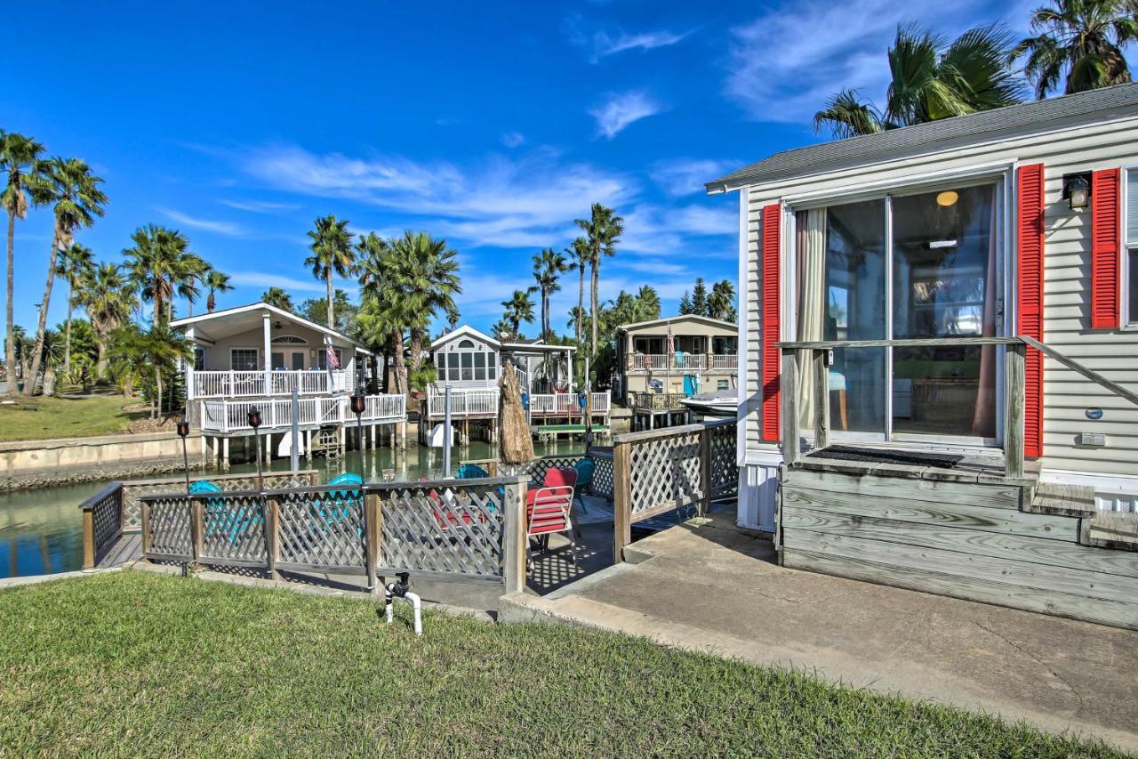 Cozy Waterfront Port Isabel Cottage With Deck! Exterior photo